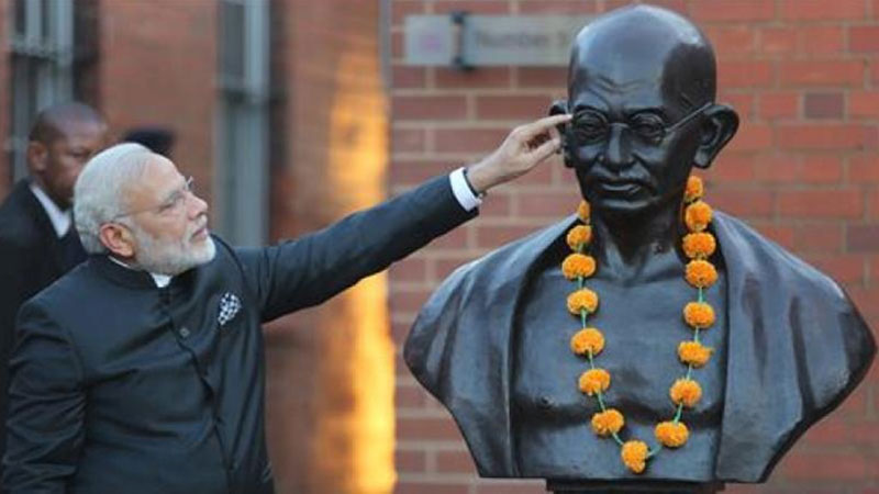PM Narendra Modi lauds Mahatma Gandhi enterprise as a young revolutionary PM Narendra Modi lauds Mahatma Gandhi enterprise as a young revolutionary