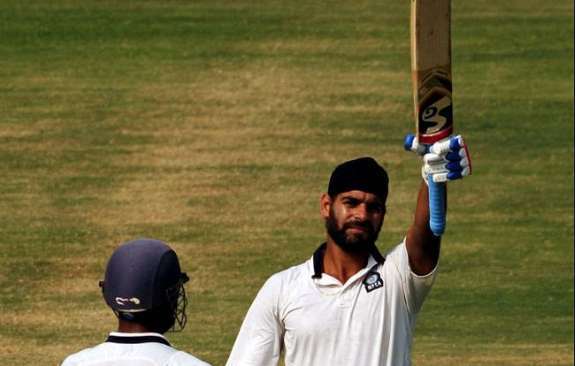 IPL 10: RCB rope in Harmeet Singh in place of Sarfaraz Khan IPL 10: RCB rope in Harmeet Singh in place of Sarfaraz Khan