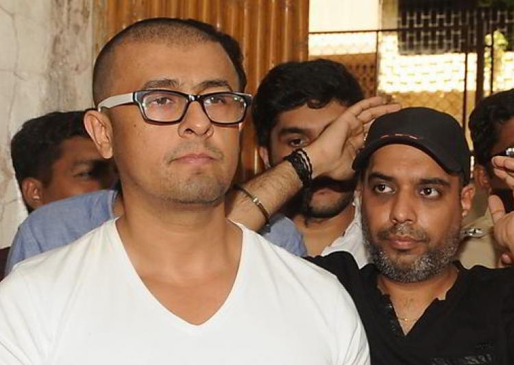 Azaan row: No personal enmity with Sonu Nigam, say Kolkata cleric Syed Sha Atef Ali Al Quaderi Azaan row: No personal enmity with Sonu Nigam, say Kolkata cleric Syed Sha Atef Ali Al Quaderi