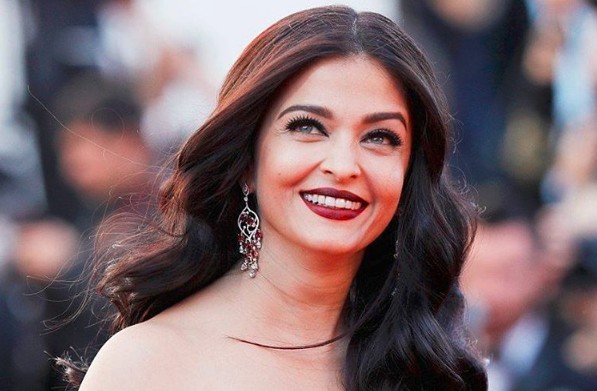 Bollywood actress Aishwarya Rai Bachchan at Cannes Film Festival Bollywood actress Aishwarya Rai Bachchan at Cannes Film Festival