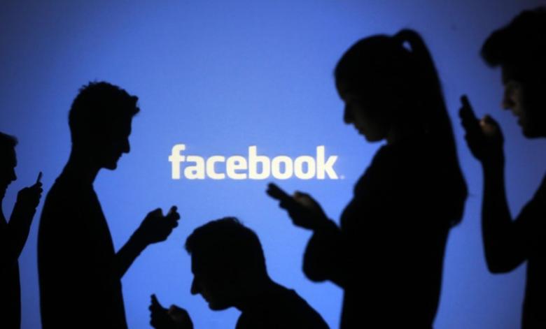 Facebook is rolling out new option "Order Food" to a select users in the US which will let them order food directly from its app, without having to open the restaurants's dedicated app or website. Facebook is rolling out new option "Order Food" to a select users in the US which will let them order food directly from its app, without having to open the restaurants's dedicated app or website.