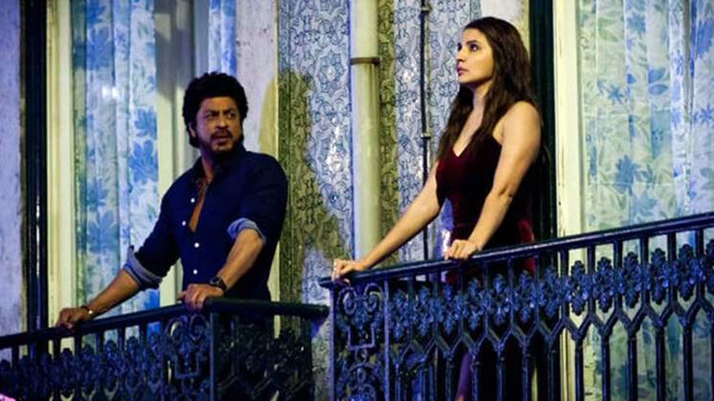 Shah Rukh Khan averts clash, shits 'Jab Harry Met Sejal' to August 4 Shah Rukh Khan averts clash, shits 'Jab Harry Met Sejal' to August 4