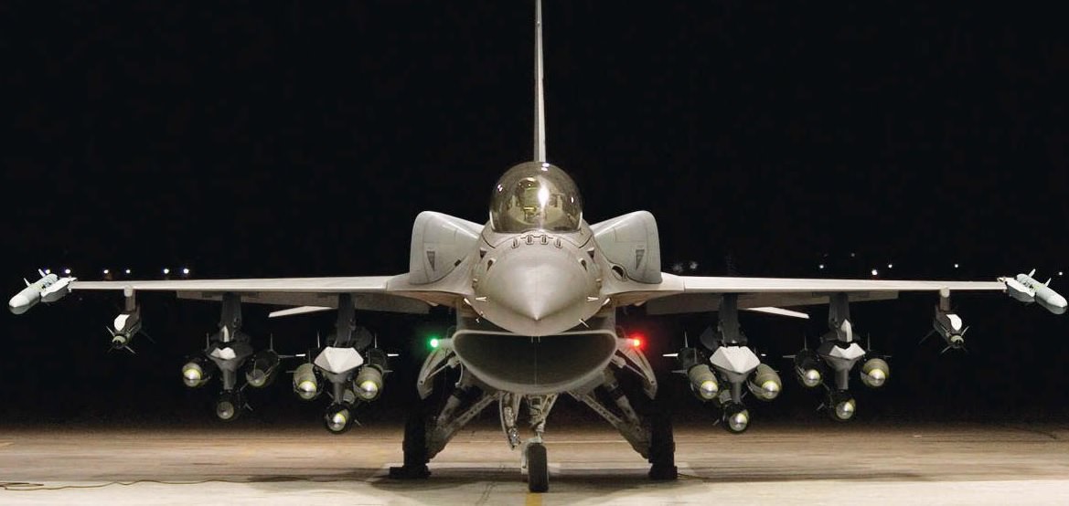 Make in India: Lockheed Martin and Tata join hands to produce F-16 Block 70 fighter jets in India Make in India: Lockheed Martin and Tata join hands to produce F-16 Block 70 fighter jets in India