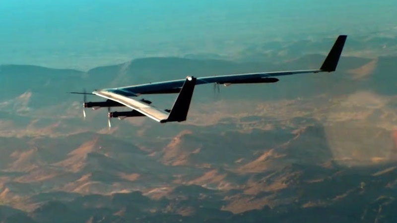 Facebook's solar-powered internet drone Aquila completes test flight Facebook's solar-powered internet drone Aquila completes test flight