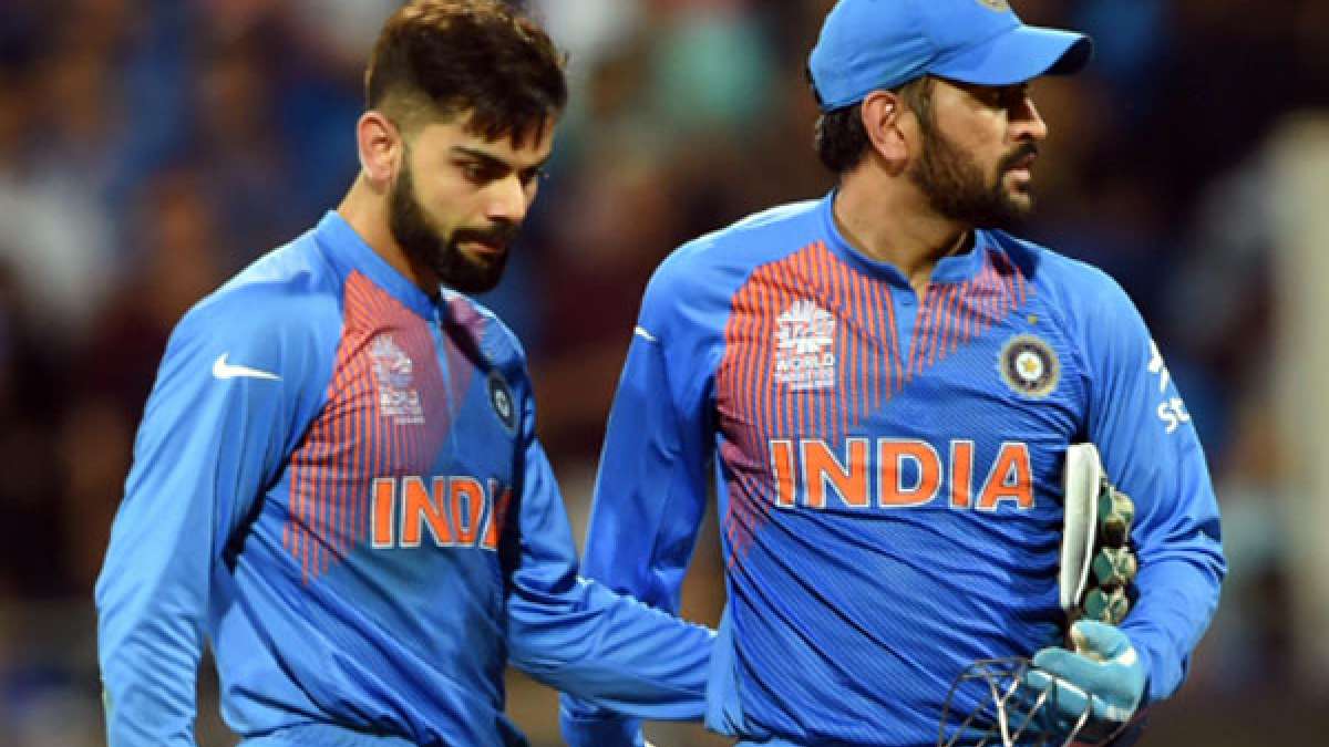 Mahendra Singh Dhoni and Virat Kohli during an ODI match against New Zealand Mahendra Singh Dhoni and Virat Kohli during an ODI match against New Zealand