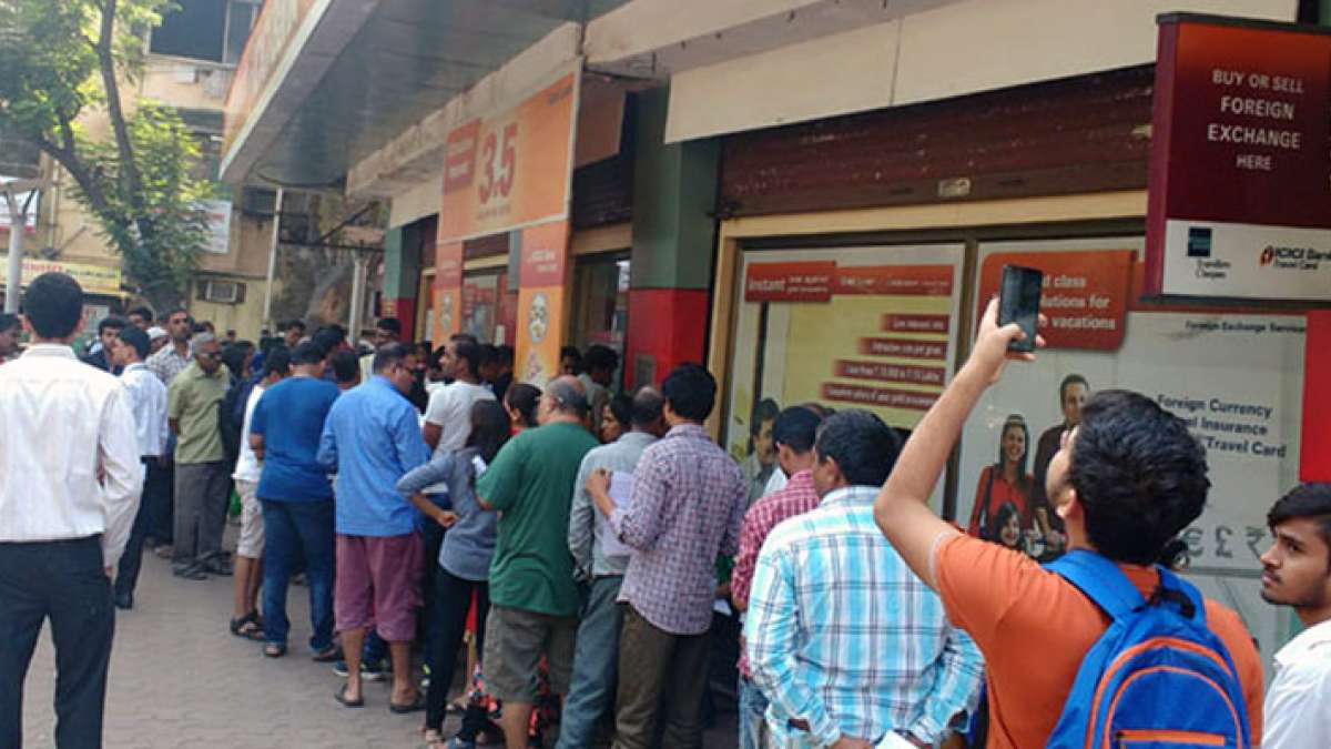 Queues outside banks, ATMs a serious issue Queues outside banks, ATMs a serious issue