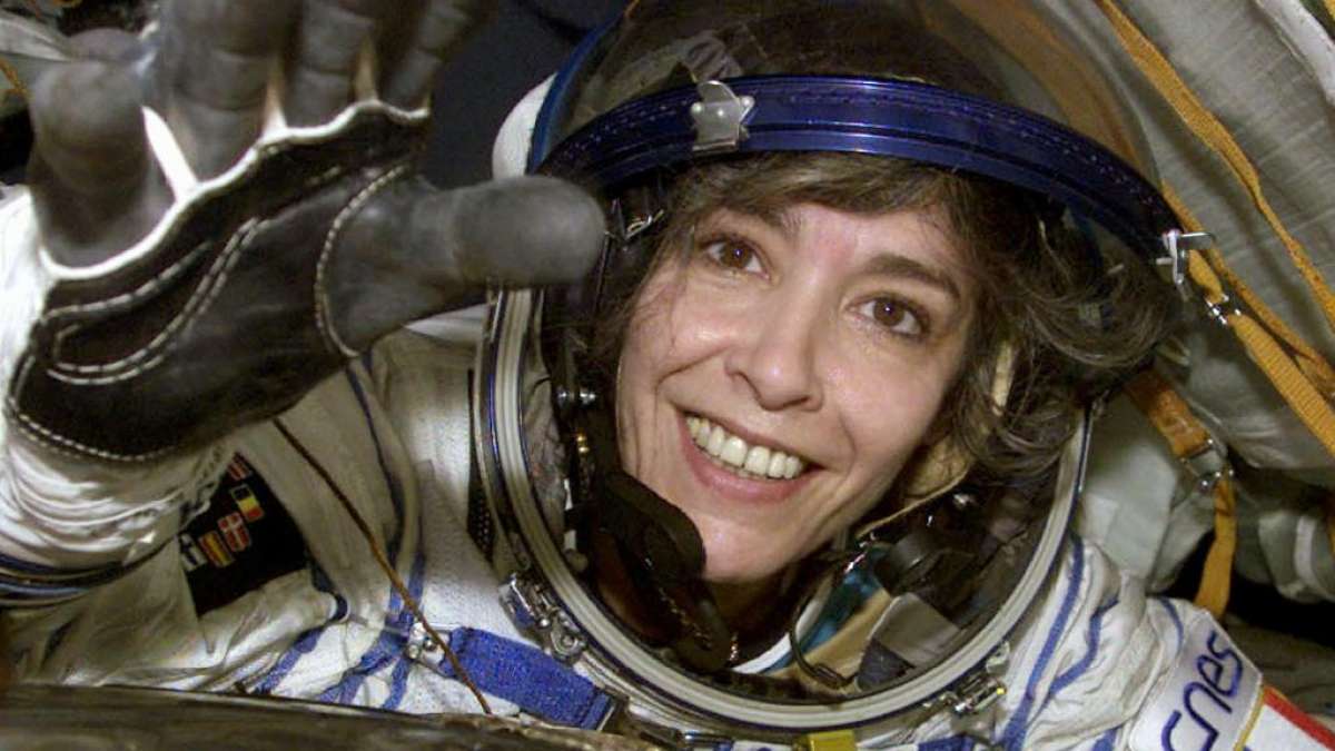 France's first female astronaut allegedly warned the world of an alien invasion before she attempted suicide France's first female astronaut allegedly warned the world of an alien invasion before she attempted suicide
