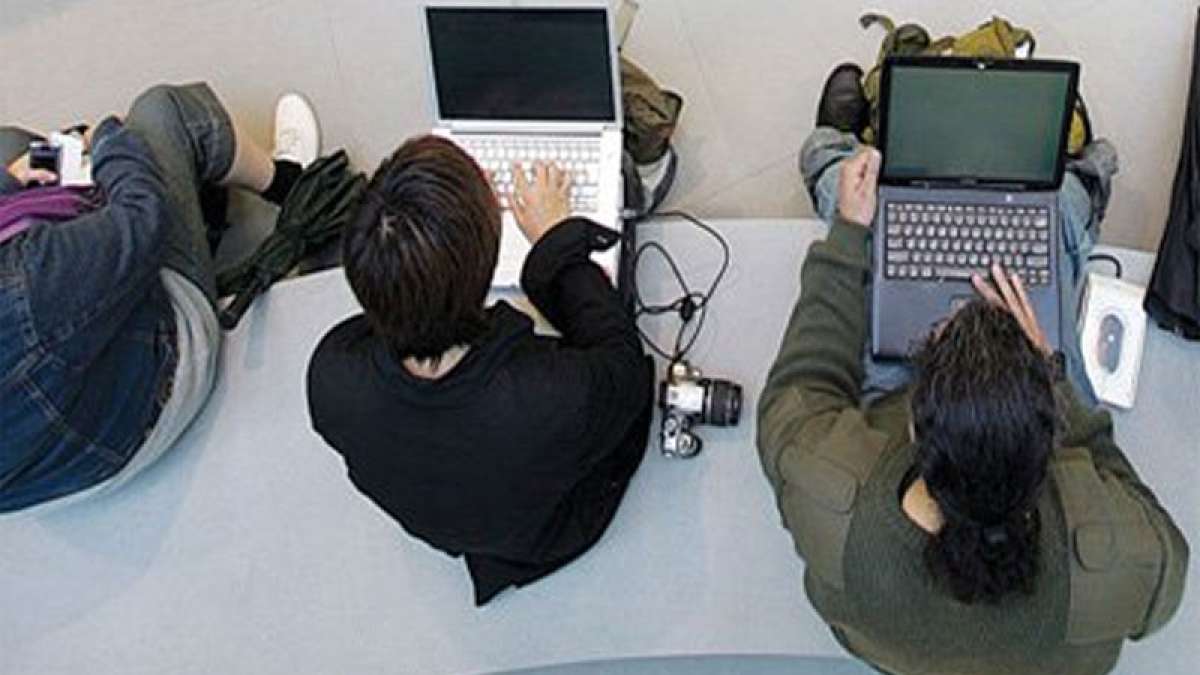 Use internet carefully in class, it may hamper grades Use internet carefully in class, it may hamper grades