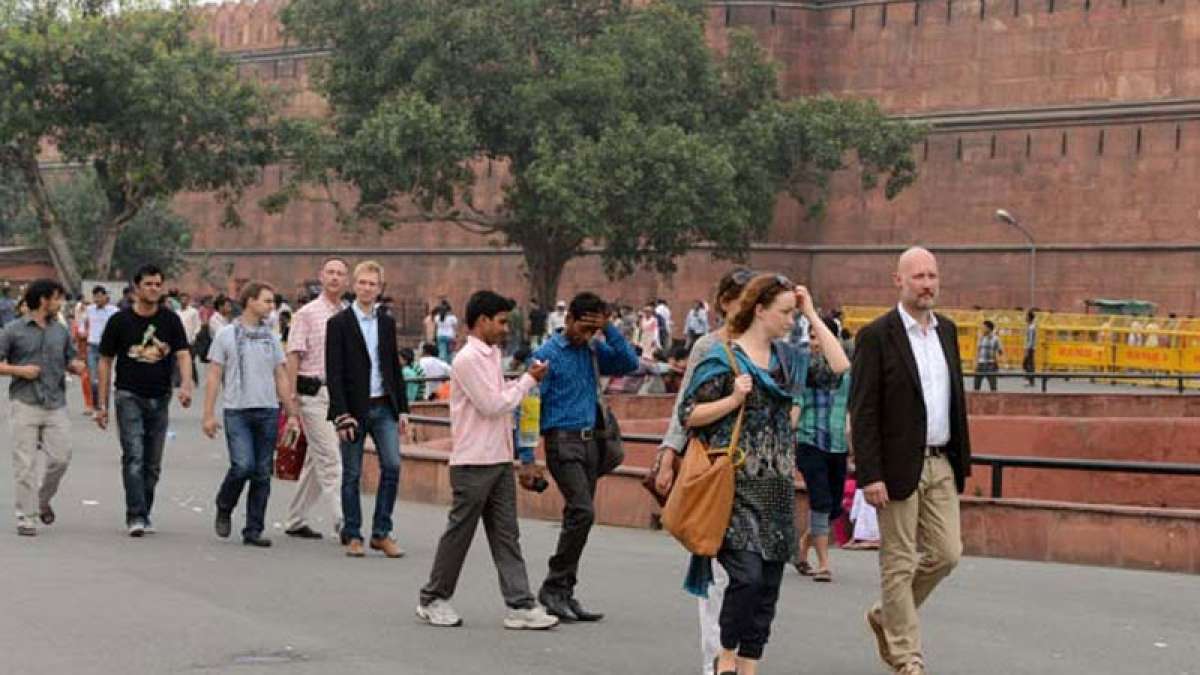 Foreign tourists in India post demonetisation Foreign tourists in India post demonetisation