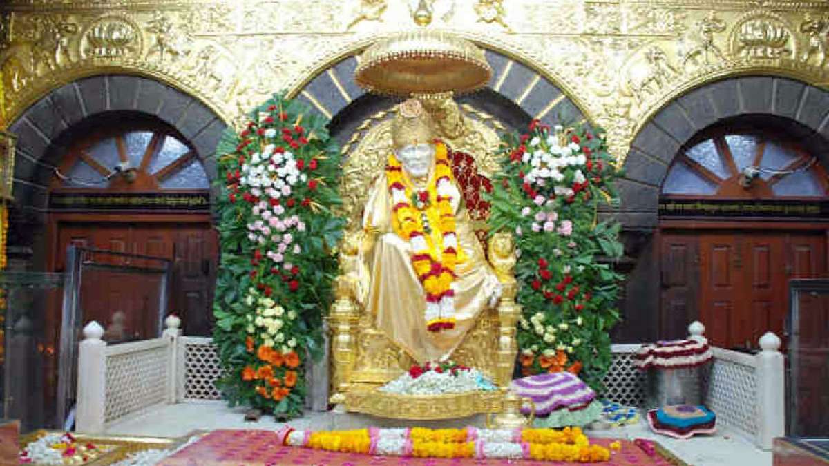 Donation at Shidi Sai baba temple post demonetisation Donation at Shidi Sai baba temple post demonetisation