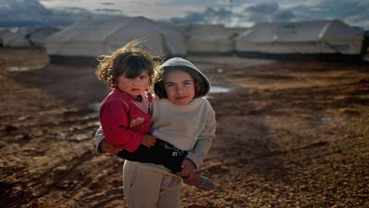 Unicef: Over 25,000 'lone' child migrants reached Italy in 2016 Unicef: Over 25,000 'lone' child migrants reached Italy in 2016