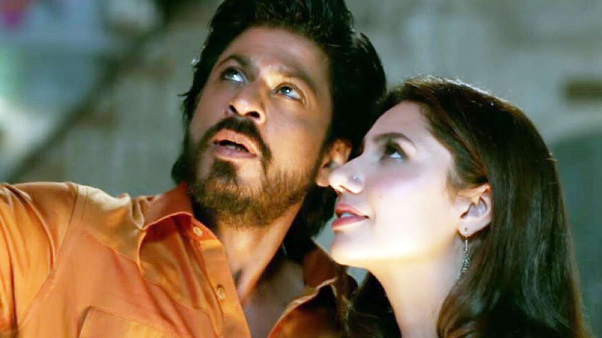 Shah Rukh Khan and Mahira Khan in Indian blockbuster movie 'Raees' Shah Rukh Khan and Mahira Khan in Indian blockbuster movie 'Raees'