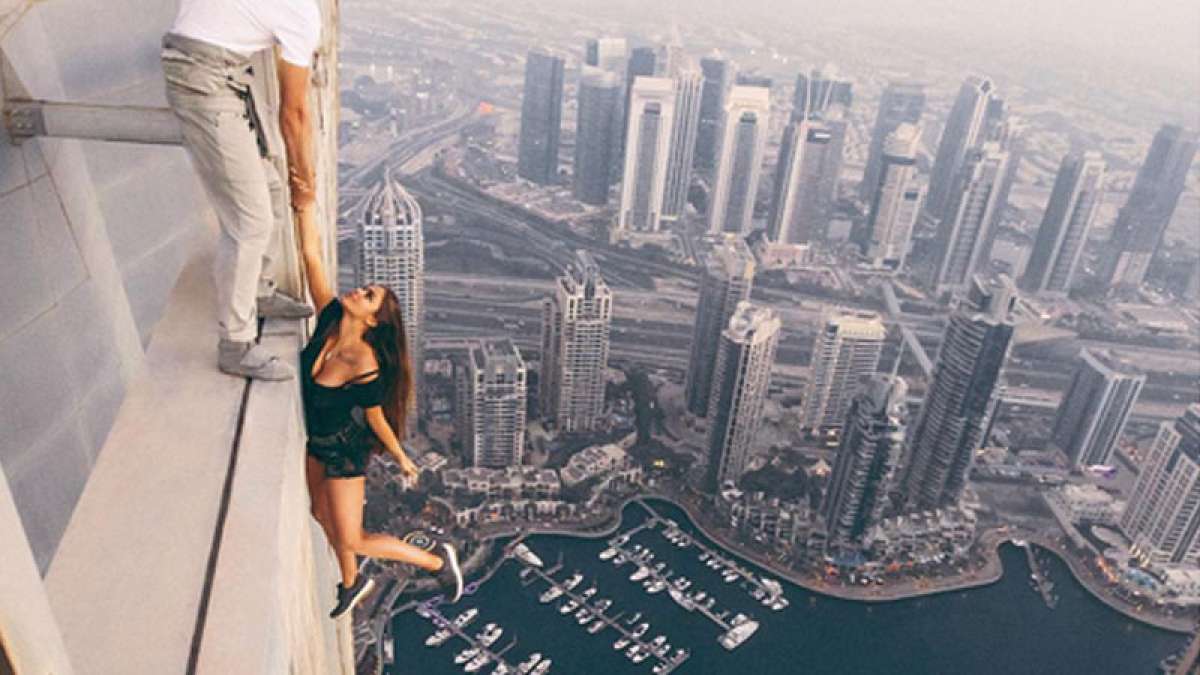 Russian model Viki Odintcova during death defying stunt Russian model Viki Odintcova during death defying stunt