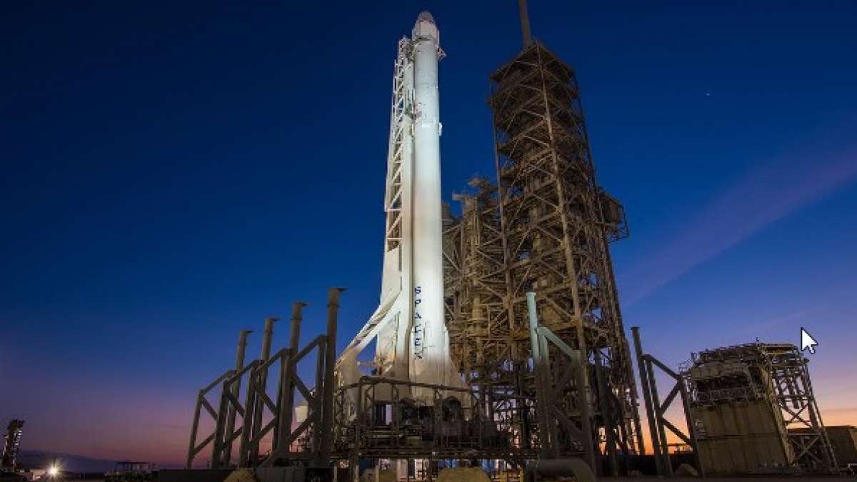 SpaceX set to fly first cargo from historic Apollo launch pad SpaceX set to fly first cargo from historic Apollo launch pad
