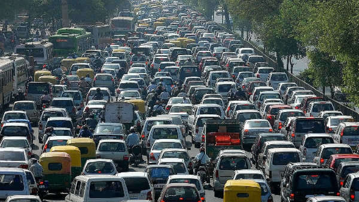 SC on BS-III Vehicle ban: What is BS 3 and BS 4? All you need to know about emission norms standards SC on BS-III Vehicle ban: What is BS 3 and BS 4? All you need to know about emission norms standards