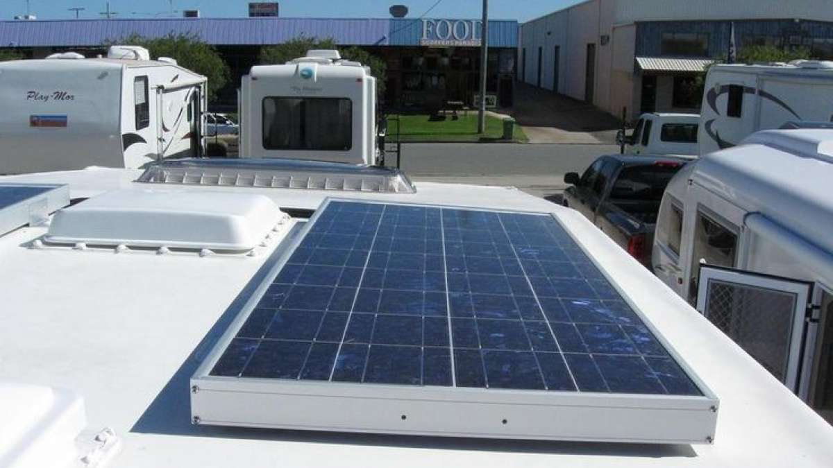 Students design camping tent that uses solar energy to meet the electricity needs of homeless Students design camping tent that uses solar energy to meet the electricity needs of homeless