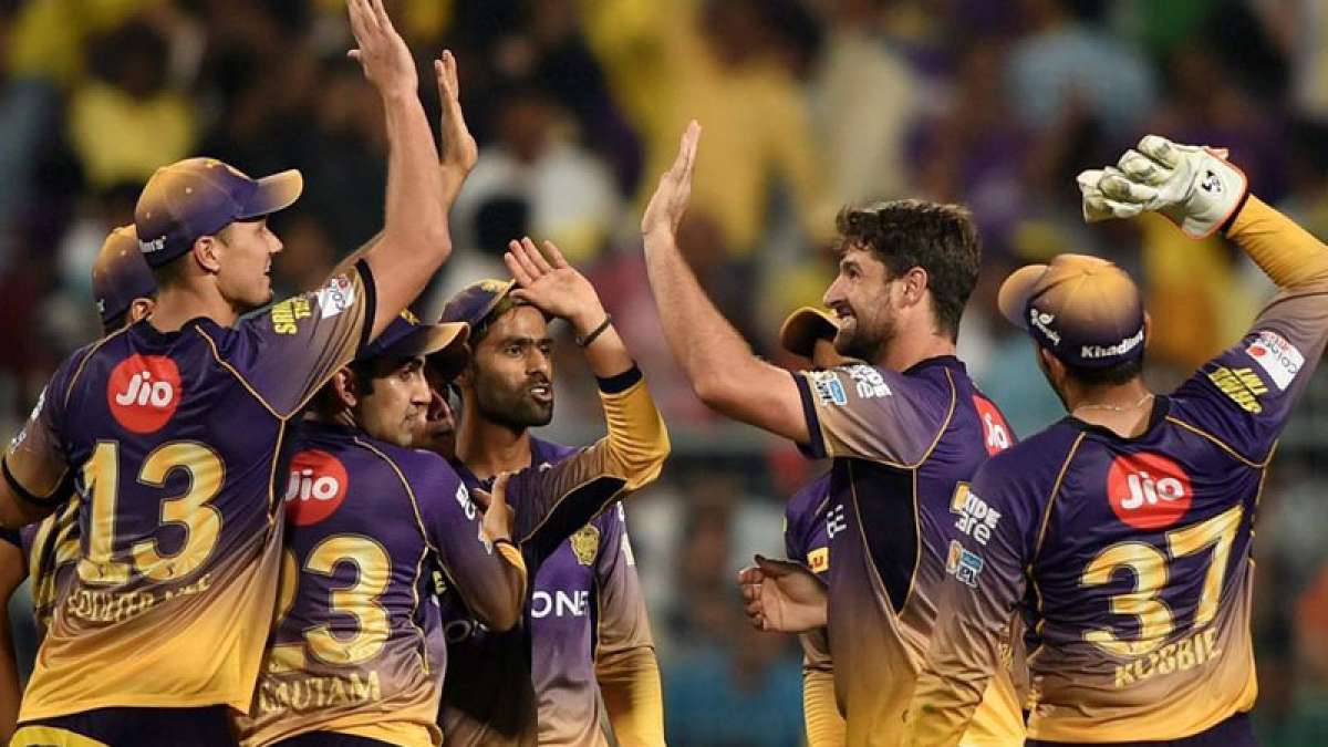 KKR vs RCB in IPL 10 KKR vs RCB in IPL 10