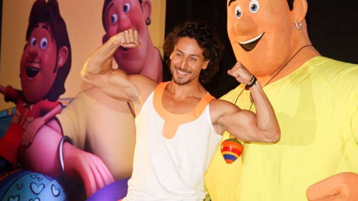 Shobhaa De mocks Tiger Shroff Shobhaa De mocks Tiger Shroff
