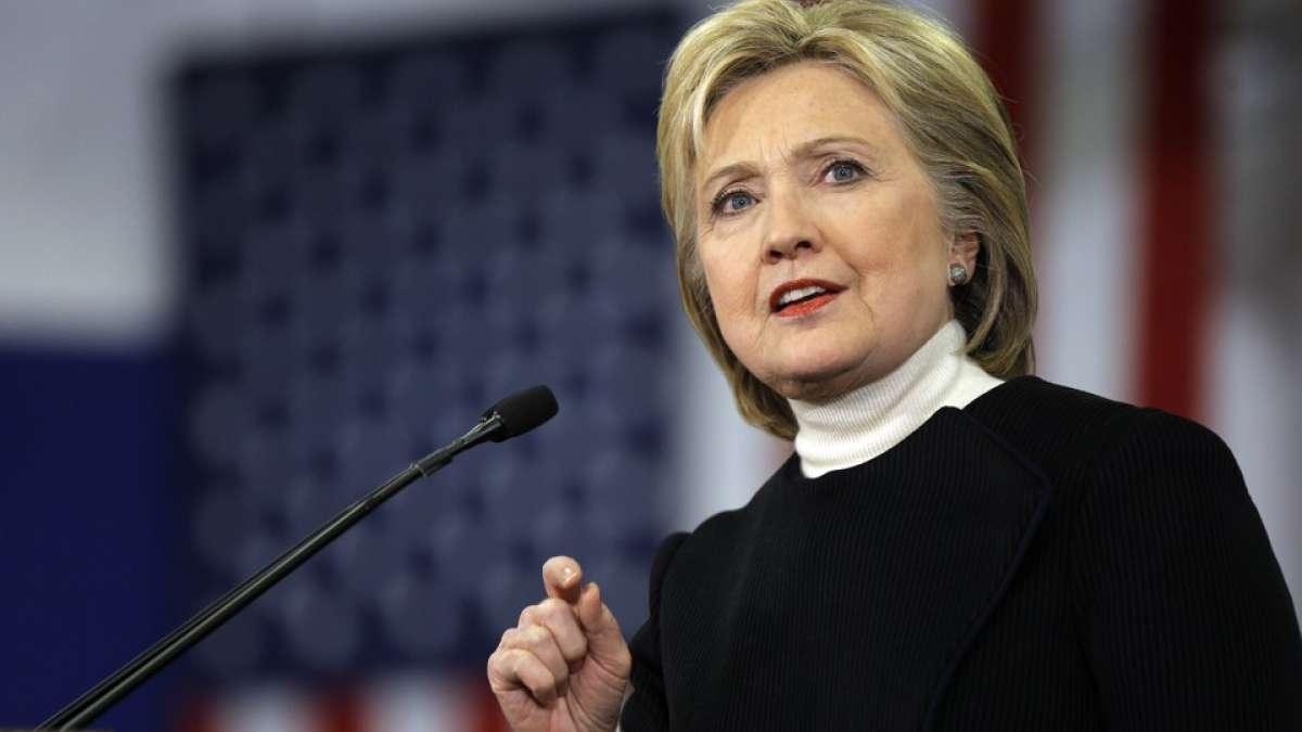 Hillary Clinton blames FBI chief and Russia for defeat in US presidential elections 2016 Hillary Clinton blames FBI chief and Russia for defeat in US presidential elections 2016
