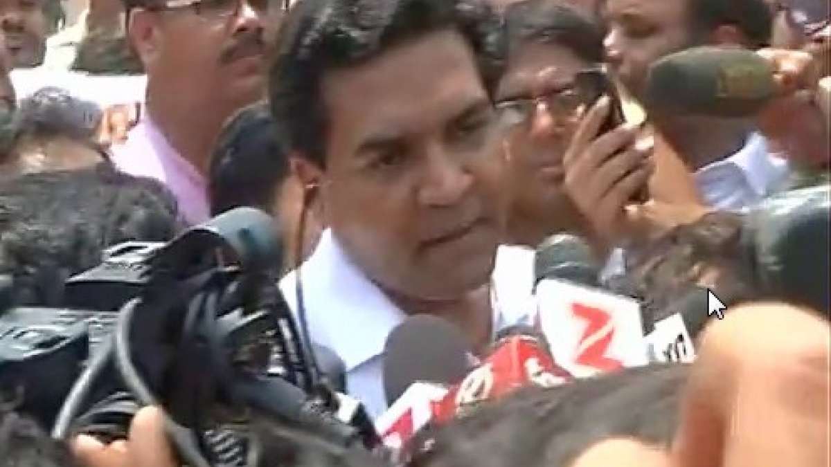 AAP rift LIVE: Arvind Kejriwal Took Rs 2 Cr Bribe from Satyendra Jain, Says Kapil Mishra AAP rift LIVE: Arvind Kejriwal Took Rs 2 Cr Bribe from Satyendra Jain, Says Kapil Mishra