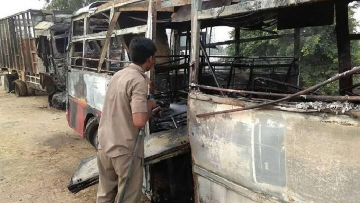At least 22 persons on Monday were charred to death in Uttar Pradesh after their bus caught fire At least 22 persons on Monday were charred to death in Uttar Pradesh after their bus caught fire