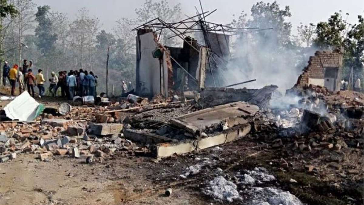 Explosion at firecracker factory kills 23 workers in Madhya Pradesh's Balaghat Explosion at firecracker factory kills 23 workers in Madhya Pradesh's Balaghat