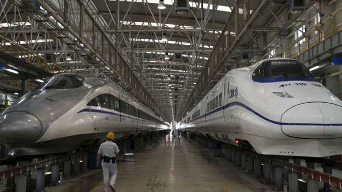 French firm to make 800 'super high-power' locomotives in India French firm to make 800 'super high-power' locomotives in India