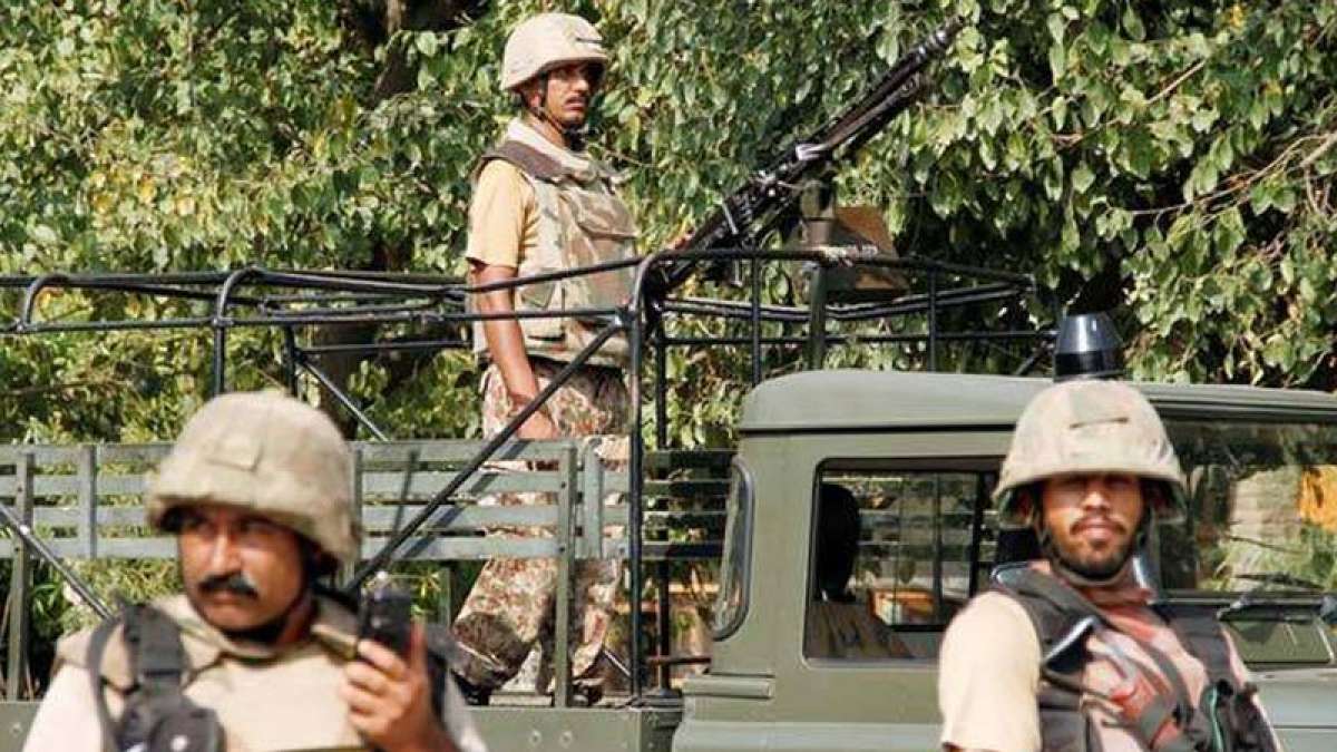 Heavy exchange of bullets, shells across LoC in Jammu Heavy exchange of bullets, shells across LoC in Jammu