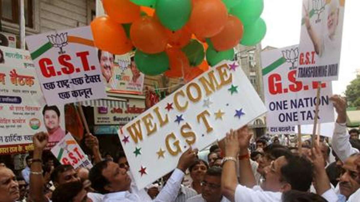 Handshakes, Cheer, Joy fill Parliament as GST rolls out Handshakes, Cheer, Joy fill Parliament as GST rolls out