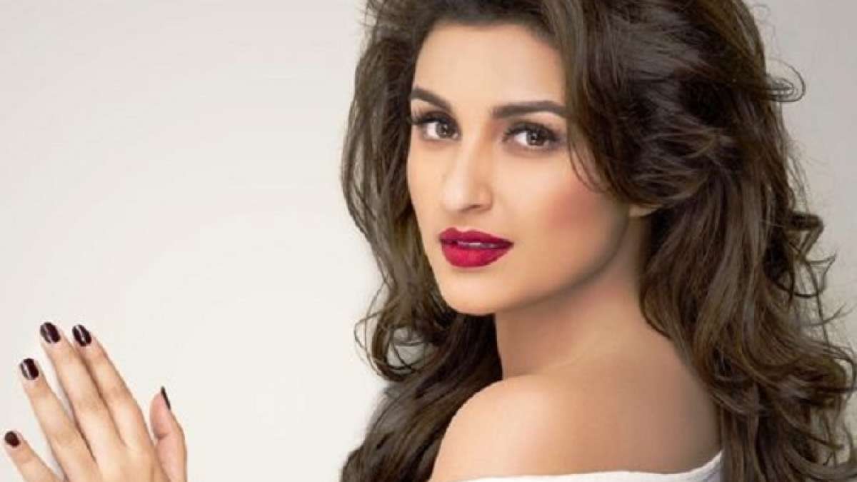Parineeti Chopra spoke about filmmakers use their imaginative minds Parineeti Chopra spoke about filmmakers use their imaginative minds