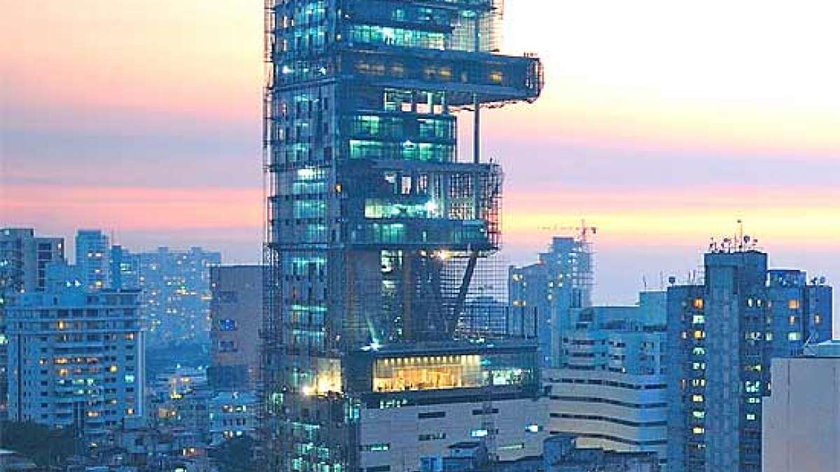 Fire breaks out at Mukesh Ambani's Antilia home in Mumbai Fire breaks out at Mukesh Ambani's Antilia home in Mumbai