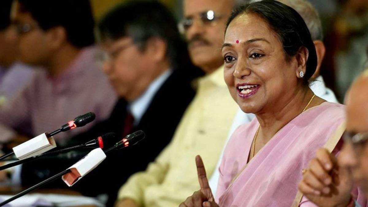 Aam Aadmi Party to support Meira Kumar in July 17 Presidential election Aam Aadmi Party to support Meira Kumar in July 17 Presidential election