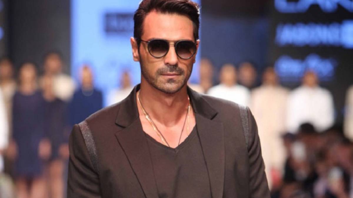 Arjun Rampal loves Ganesh Chaturthi Arjun Rampal loves Ganesh Chaturthi