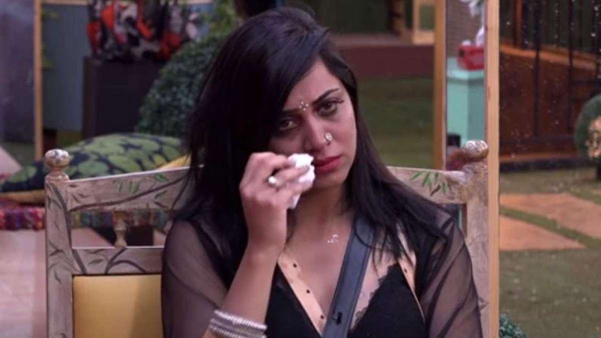 Bigg Boss 11: Arshi Khan's publicist files FIR against Priyank Sharma, Sapna Choudhary over Pune-Goa joke Bigg Boss 11: Arshi Khan's publicist files FIR against Priyank Sharma, Sapna Choudhary over Pune-Goa joke