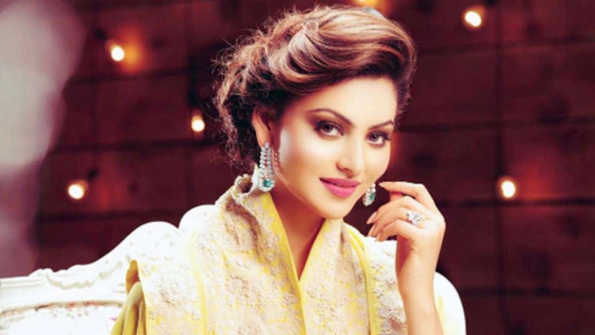 HACKED! Urvashi Rautela's Twitter account calls her b***h HACKED! Urvashi Rautela's Twitter account calls her b***h