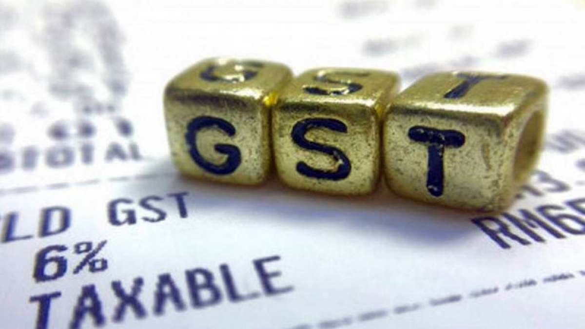 Dining out gets cheaper as GST of 178 goods come into effect Dining out gets cheaper as GST of 178 goods come into effect