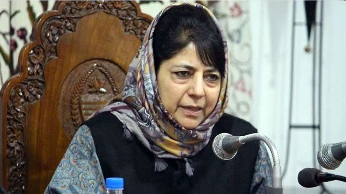 Mehbooba Mufti announces amnesty to first-time stone pelters in Jammu and Kashmir Mehbooba Mufti announces amnesty to first-time stone pelters in Jammu and Kashmir