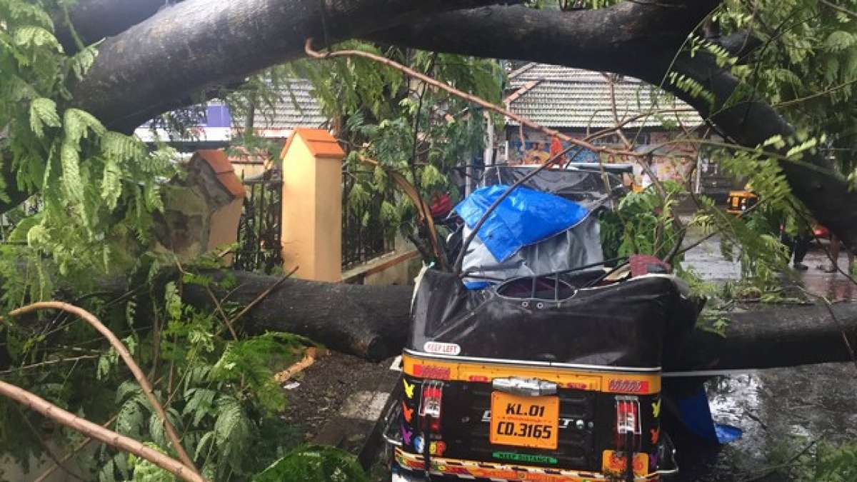 Cyclone Ockhi: Navy, Coast Guard save 33 Kerala fishermen Cyclone Ockhi: Navy, Coast Guard save 33 Kerala fishermen