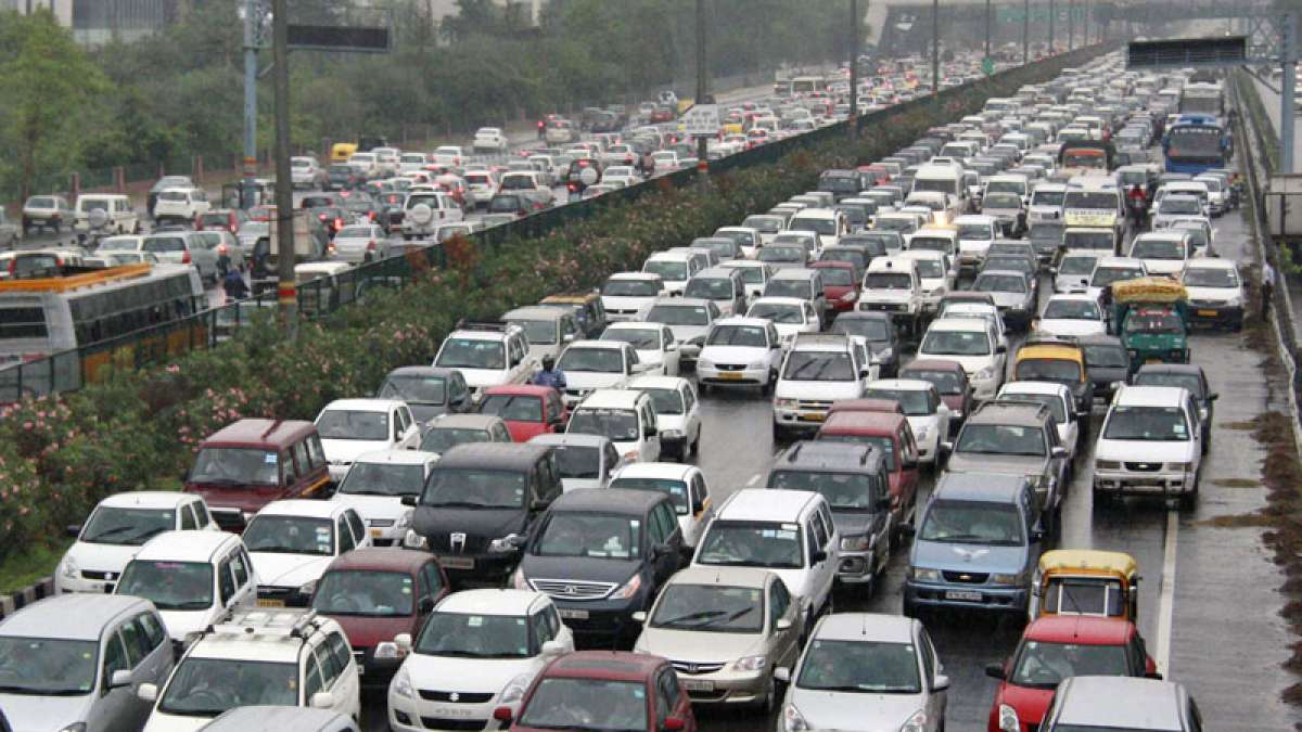 Odd-Even rule to be implemented without exemptions in Delhi Odd-Even rule to be implemented without exemptions in Delhi