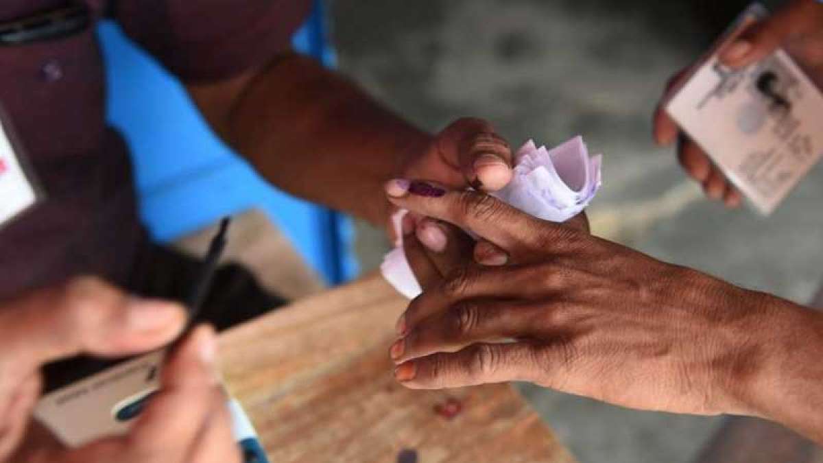 Gujarat records 68% voting in first phase, expected to cross 70%: EC Gujarat records 68% voting in first phase, expected to cross 70%: EC
