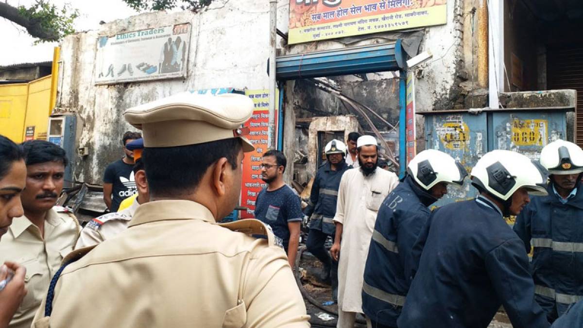 12 dead as sweets and snacks shop gutted in fire in Mumbai's Khairani road 12 dead as sweets and snacks shop gutted in fire in Mumbai's Khairani road