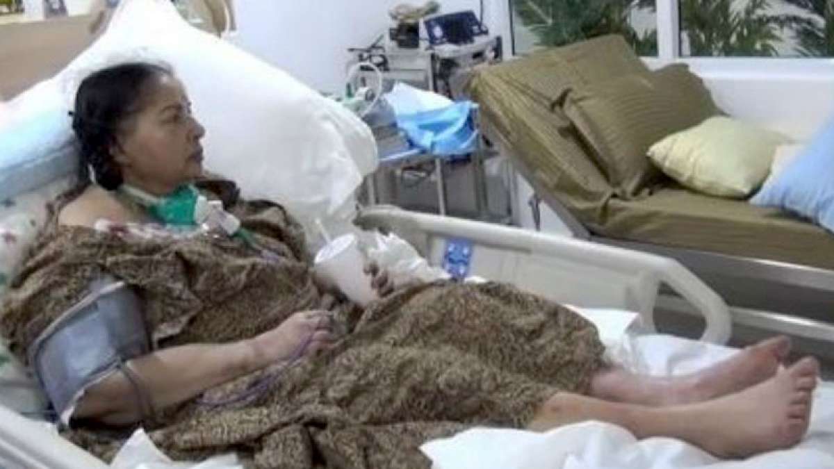 Jayalalithaa-video-from-Apollo-Hospital-stirs-controversy-ahead-of-RK-Nagar-bypolls Jayalalithaa-video-from-Apollo-Hospital-stirs-controversy-ahead-of-RK-Nagar-bypolls