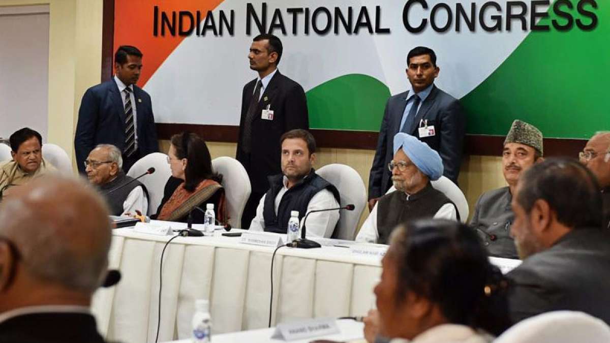 Rahul chairs first CWC meet, says BJP foundation 'based on lies' Rahul chairs first CWC meet, says BJP foundation 'based on lies'