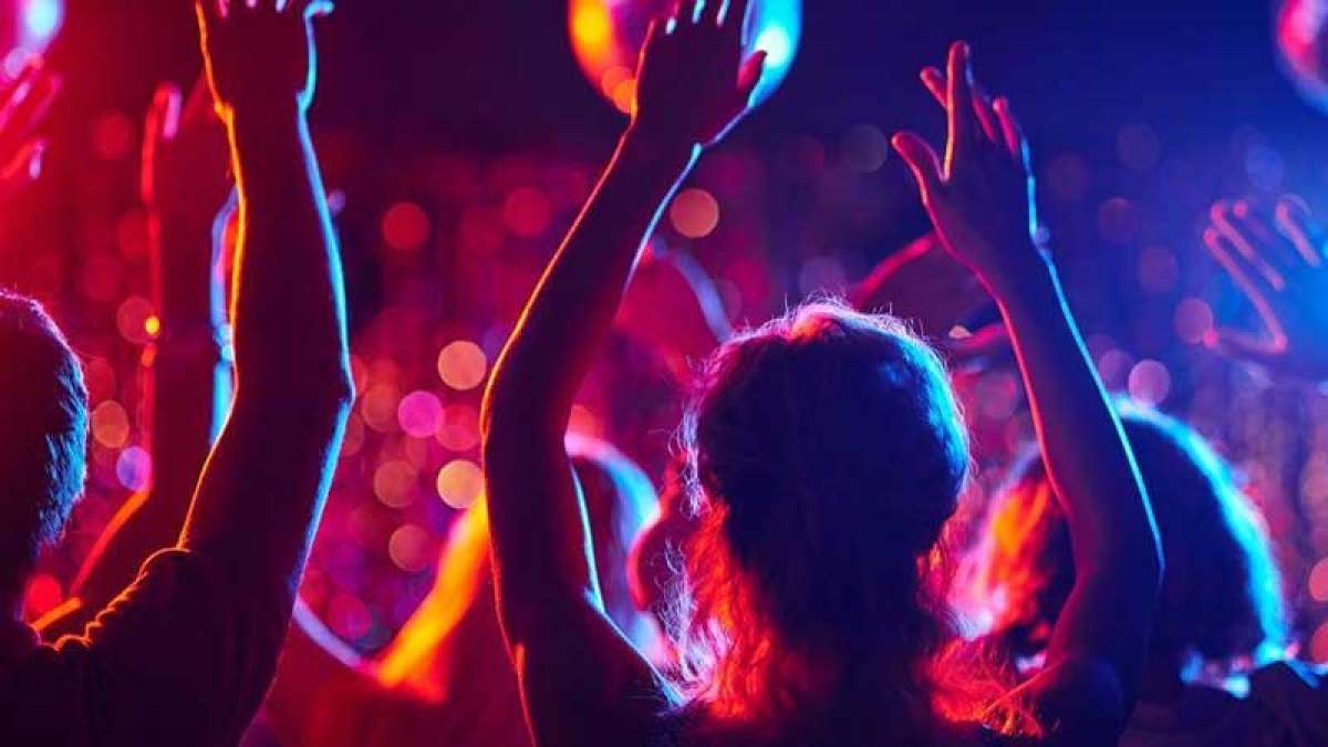 Bengaluru pubs, restaurants to remain open till 2AM on New Year’s Eve Bengaluru pubs, restaurants to remain open till 2AM on New Year’s Eve
