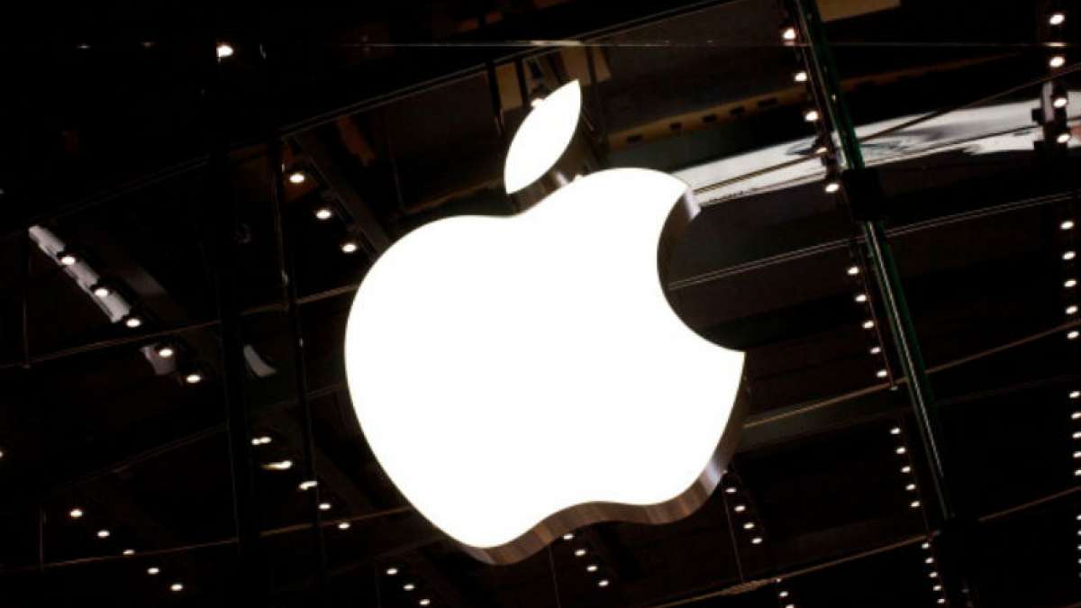 Apple, Google employee shuttles under attack in California Apple, Google employee shuttles under attack in California