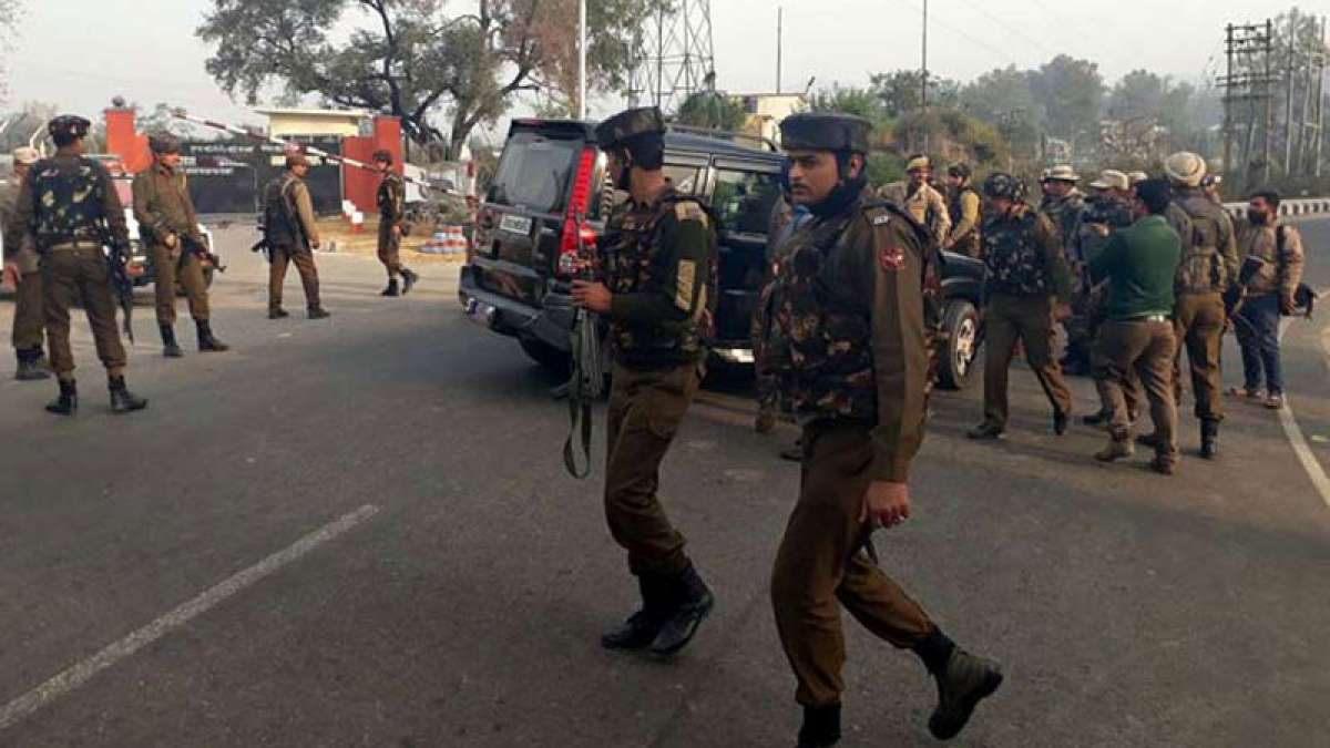 Srinagar: CRPF jawan killed after failed terror strike on camp Srinagar: CRPF jawan killed after failed terror strike on camp