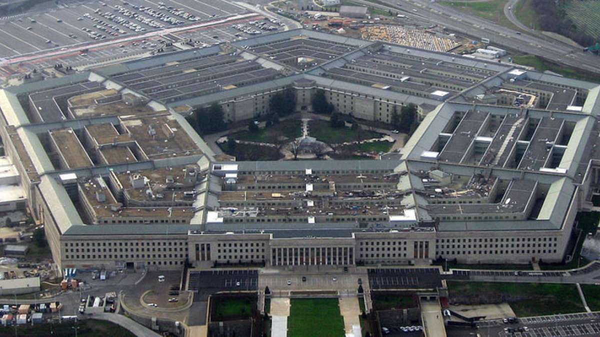 Pentagon to track soldiers' smartphones to spot their health Pentagon to track soldiers' smartphones to spot their health