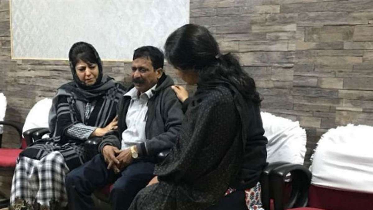 Killing of Chennai tourist in Kashmir widely condemned Killing of Chennai tourist in Kashmir widely condemned
