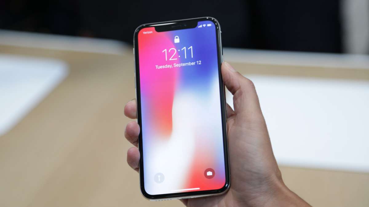 Apple may replace iPhone X devices with FaceID issue Apple may replace iPhone X devices with FaceID issue