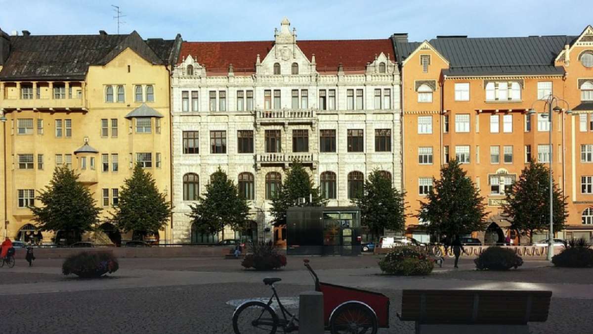 According to 2015 data, the mortgage rate in Finland is only 1.28 percent on the population of one lakh According to 2015 data, the mortgage rate in Finland is only 1.28 percent on the population of one lakh